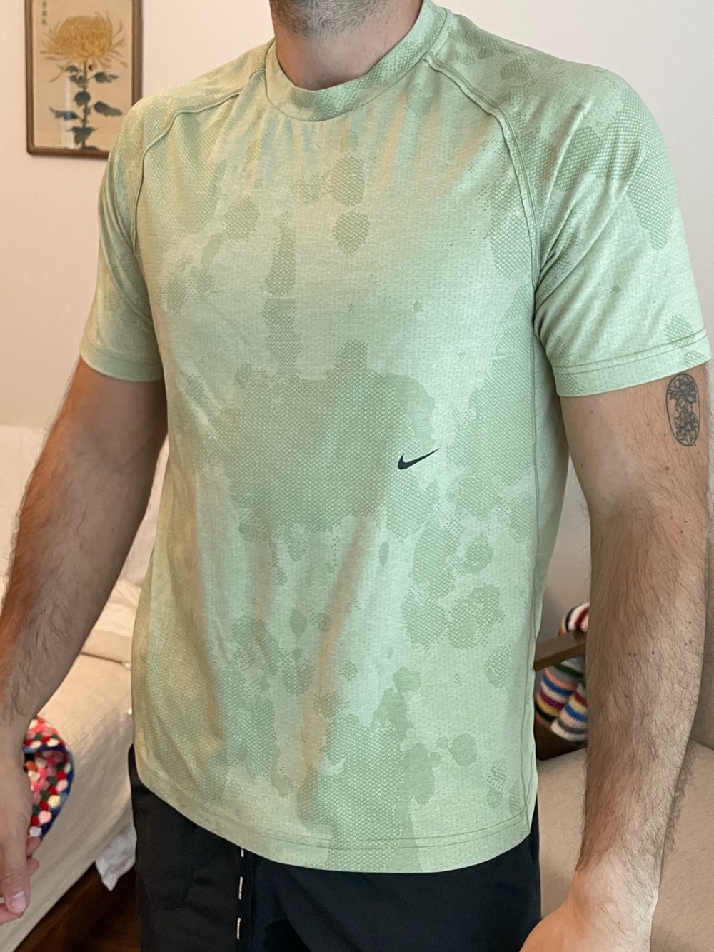 Nike Dri-FIT ADV A.P.S. Short-Sleeved Fitness Top 'Olive